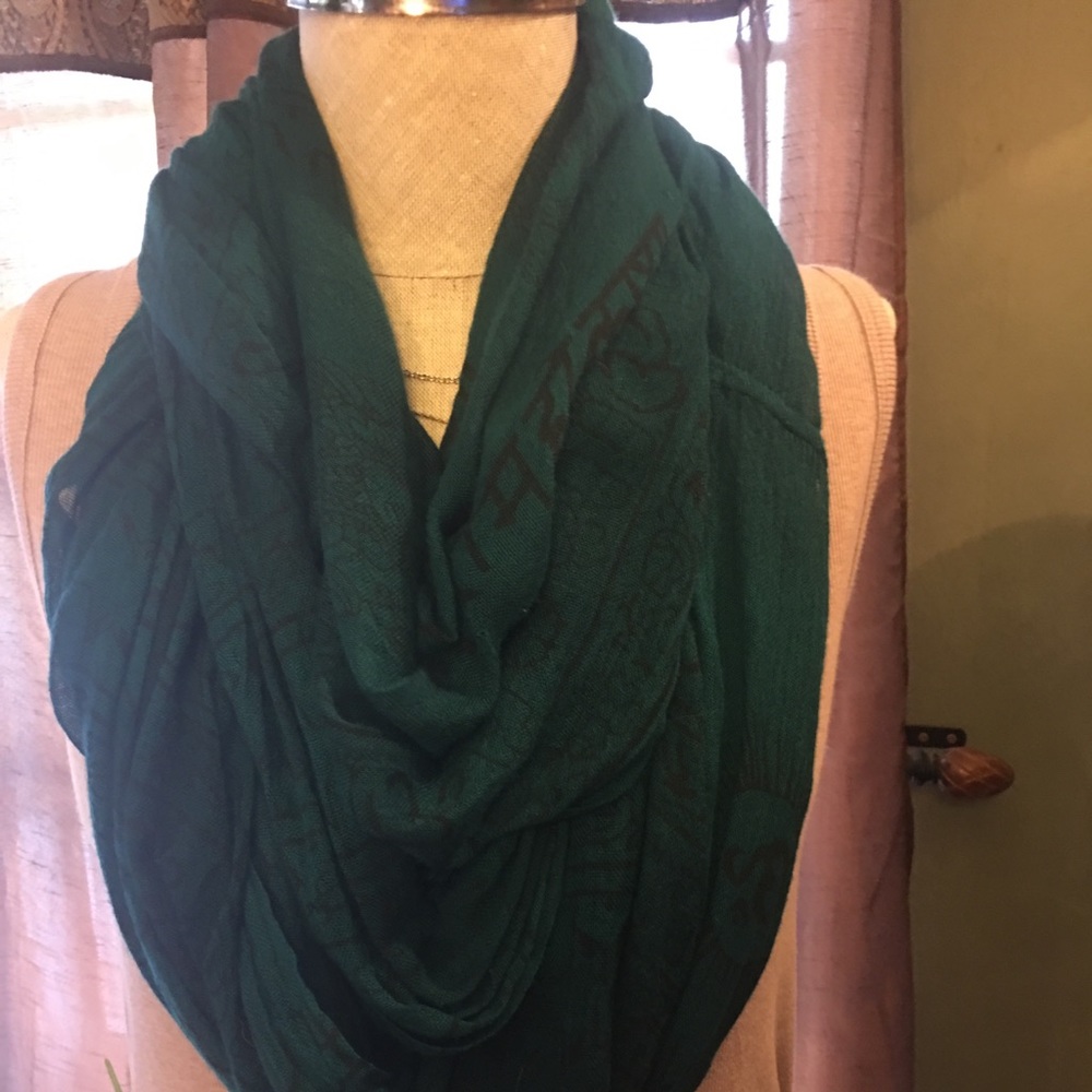 World market infinity scarf 🧣